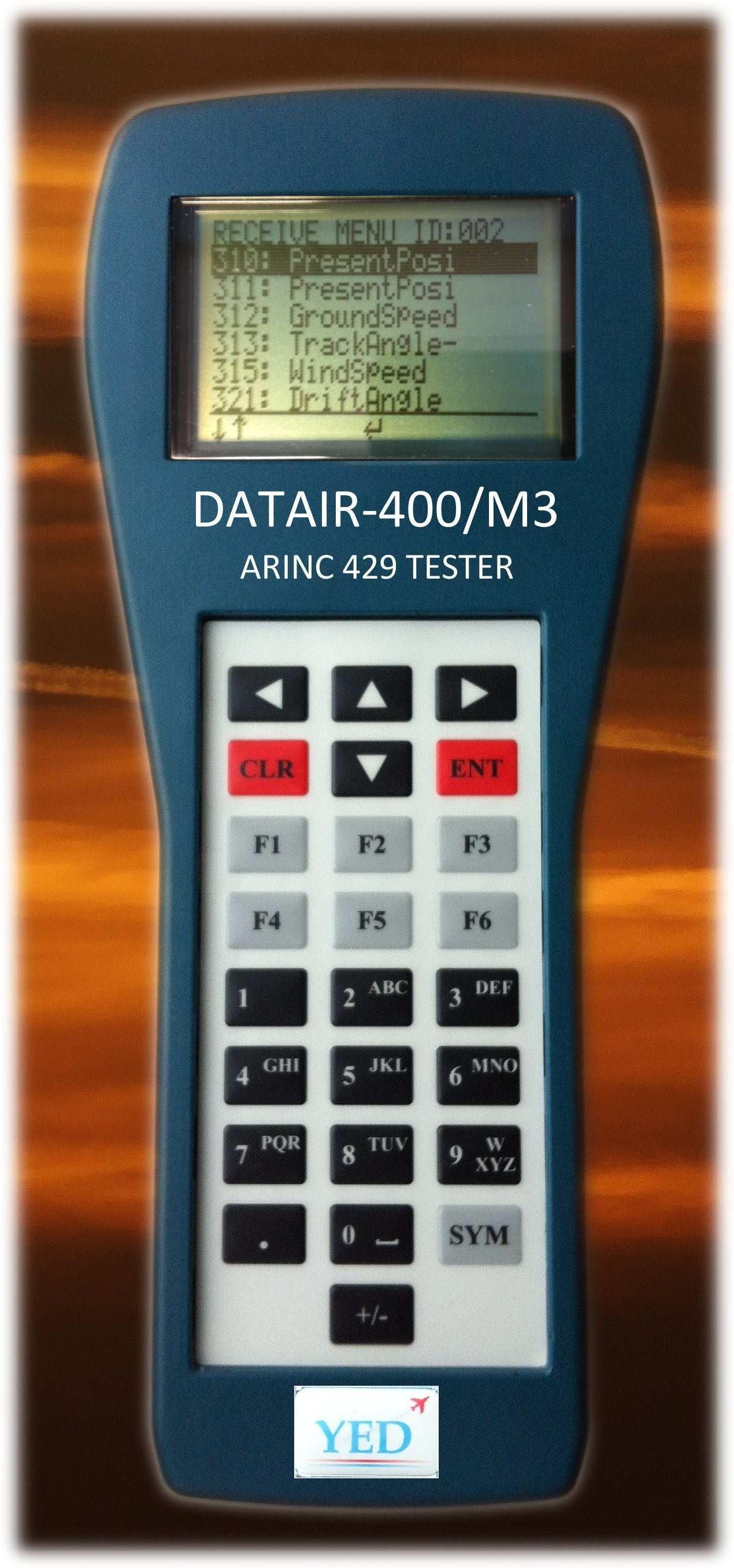 Ручной тестер DATAIR-400/M3 шины данных ARINC 429 компании YED Avionics для оперативной диагностики